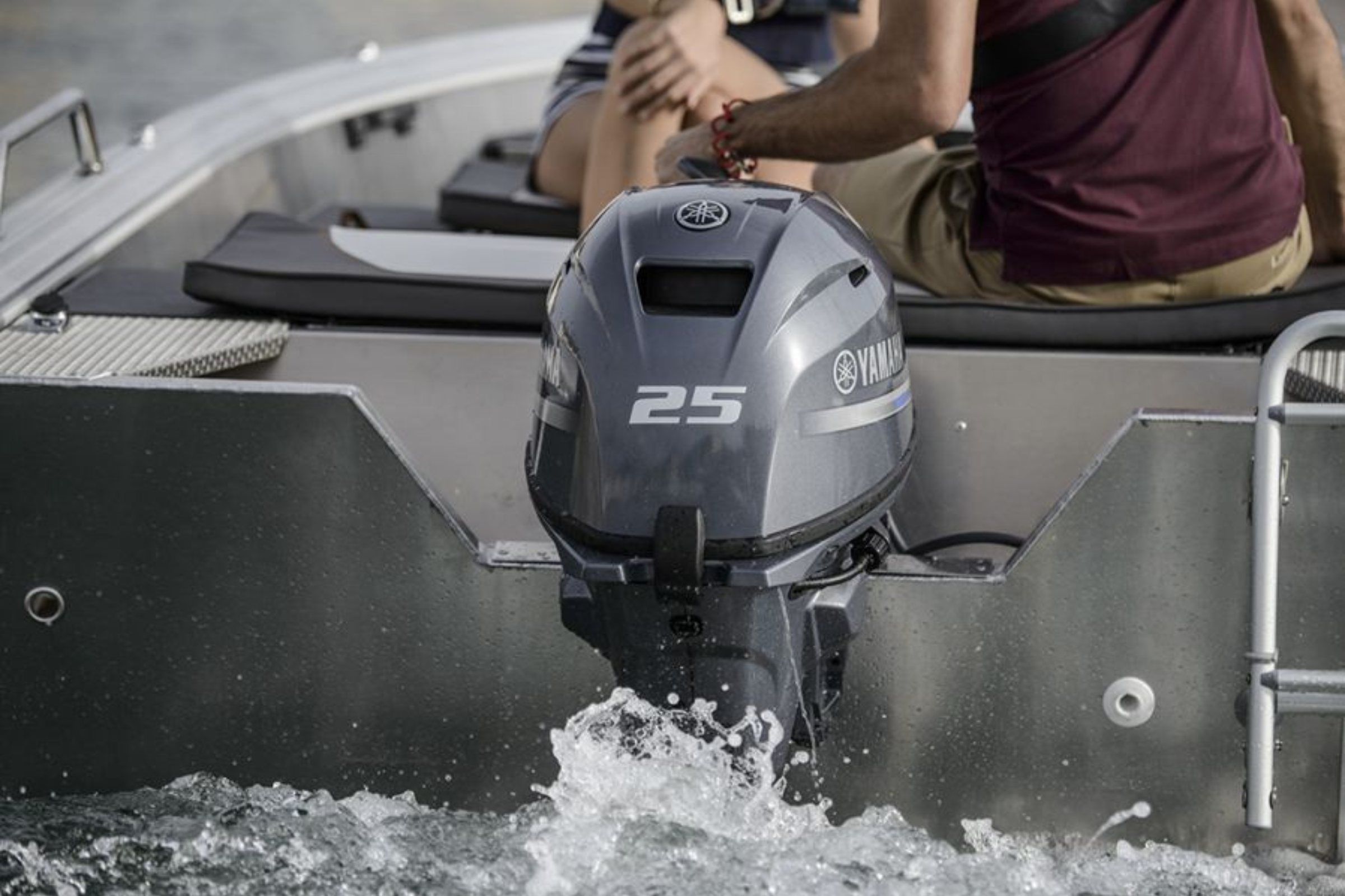 Yamaha F25 - Kvarnbackens Båt AB