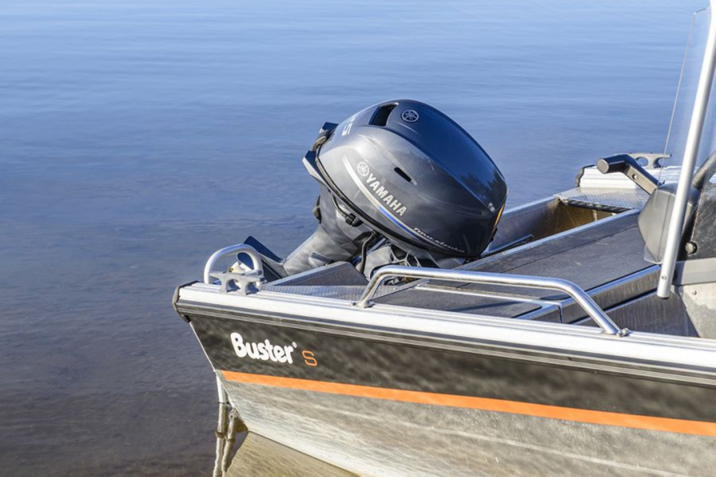 Yamaha F25 - Kvarnbackens Båt AB
