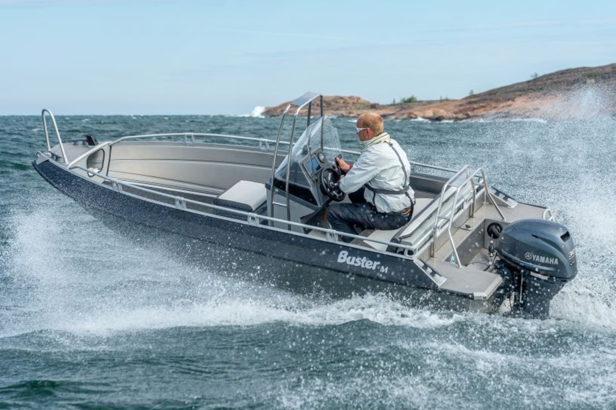 Yamaha F30 - Kvarnbackens Båt AB