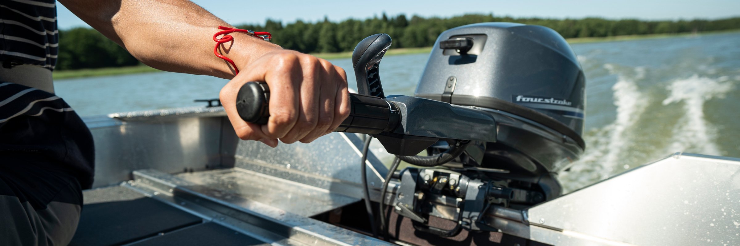 Yamaha utombordare 8 - 25HK - Kvarnbackens Båt AB