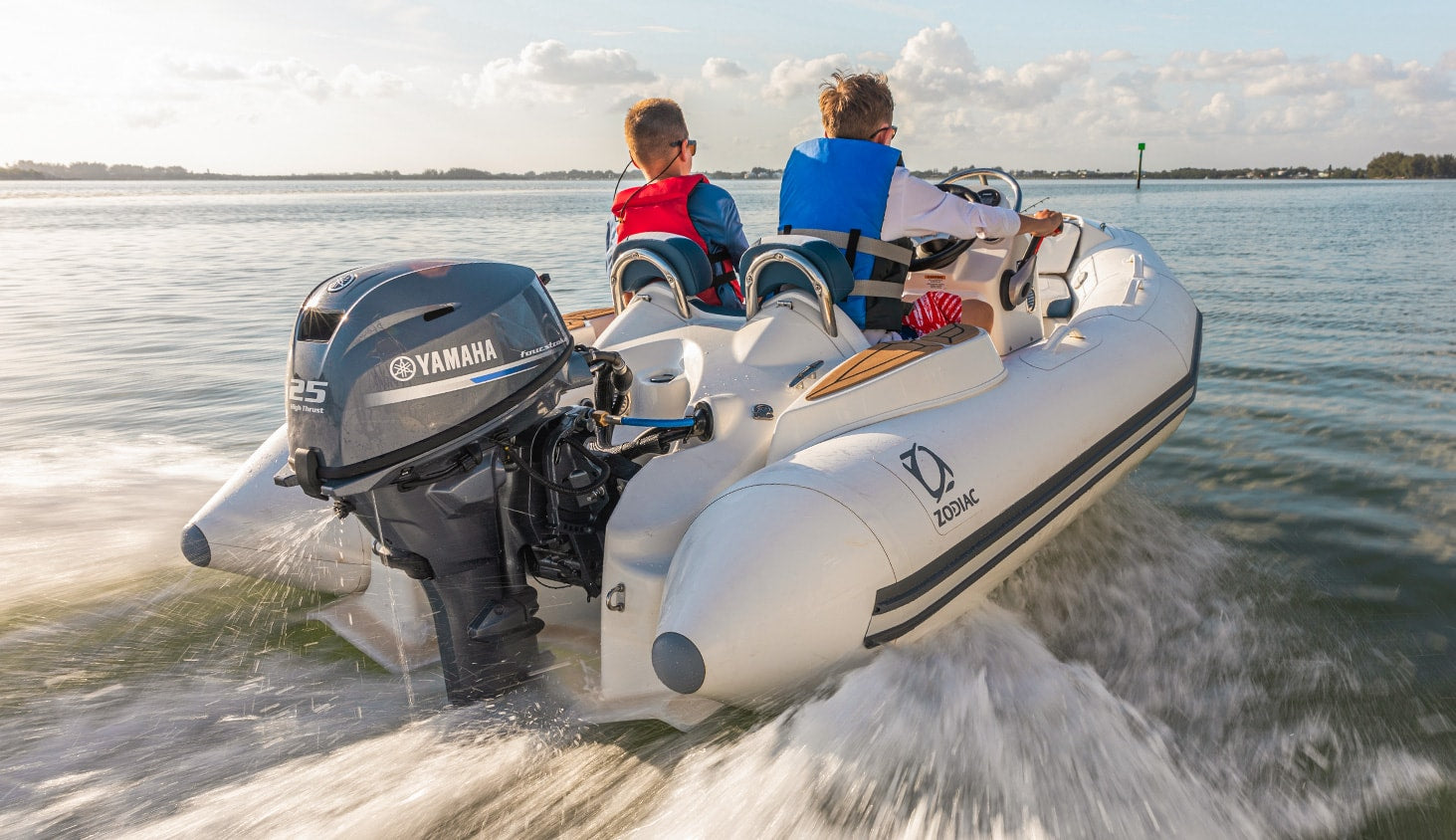 Yamaha utombordare High-Thrust - Kvarnbackens Båt AB