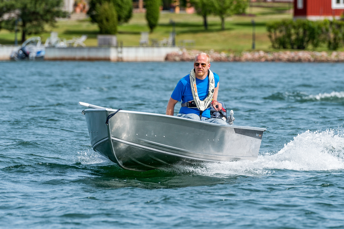 Buster Mini - Kvarnbackens Båt AB