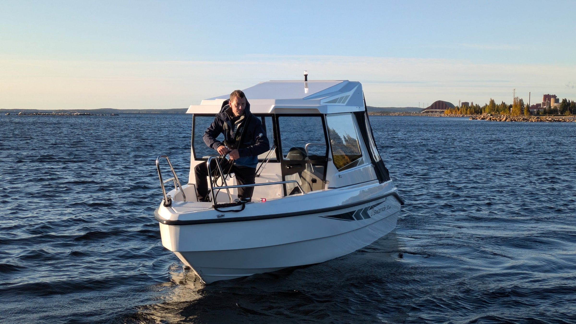 Sandström Ultra 57 Cabin - Kvarnbackens Båt AB