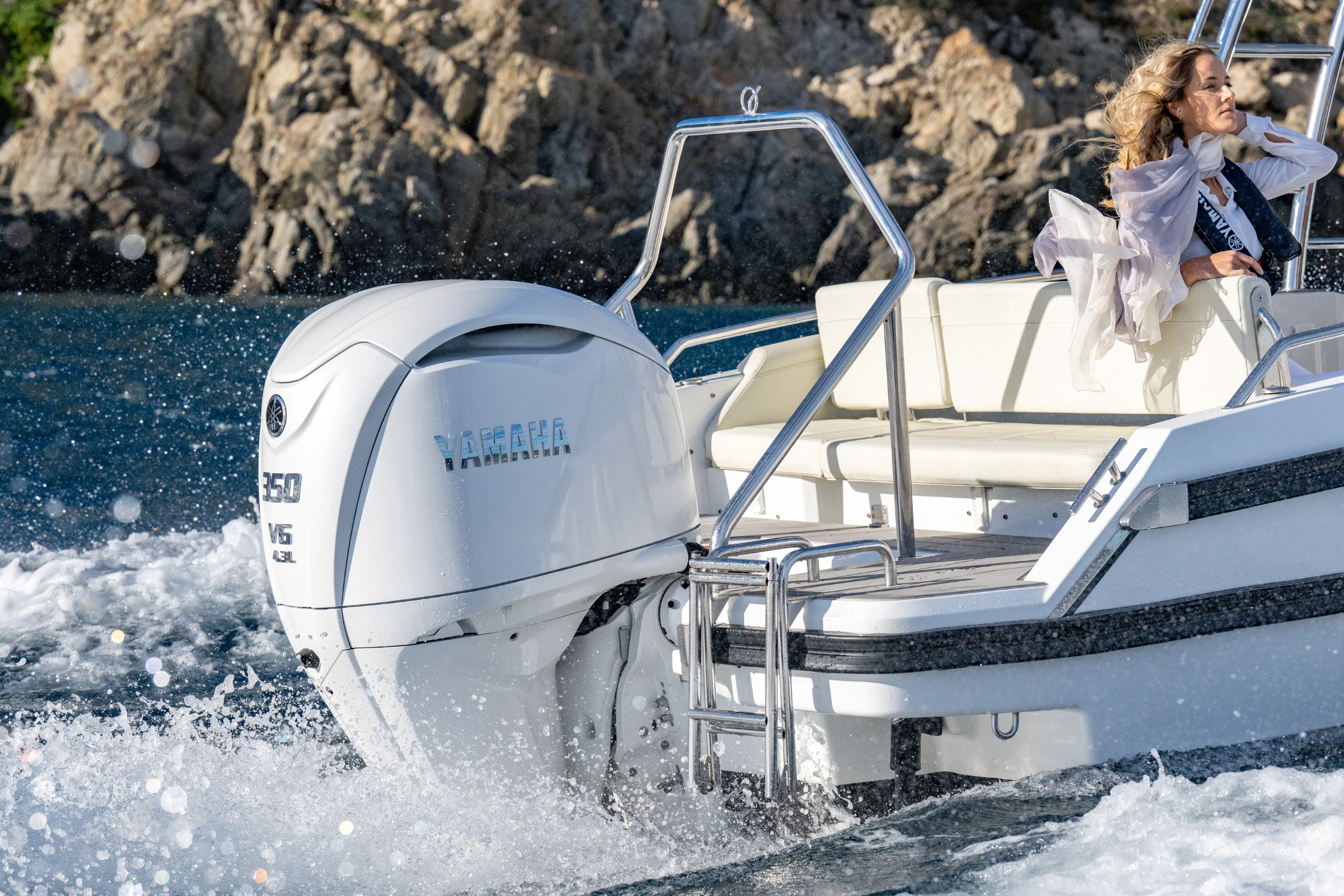 Yamaha F350 - Kvarnbackens Båt AB
