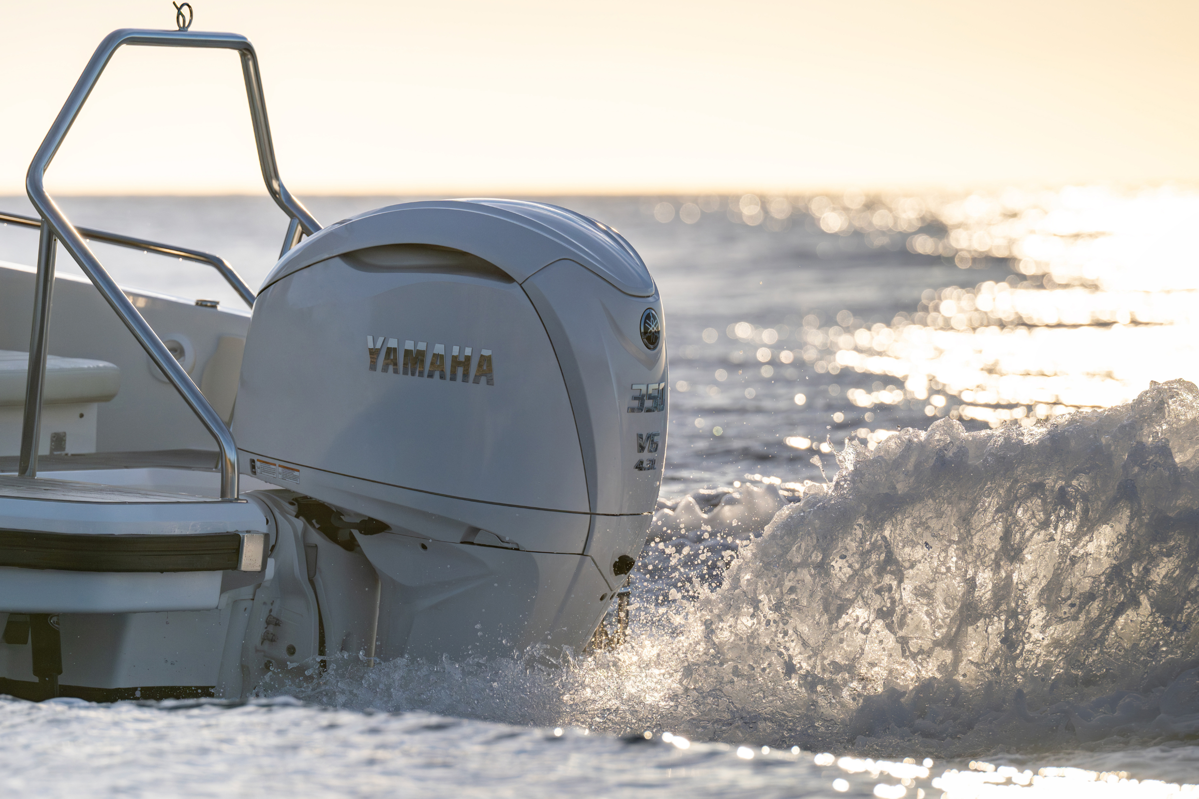 Yamaha F350 - Kvarnbackens Båt AB