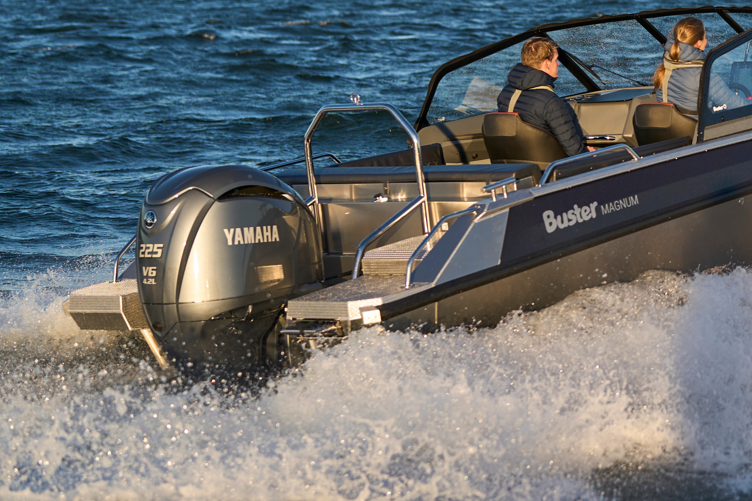 Yamaha F225 - Kvarnbackens Båt AB