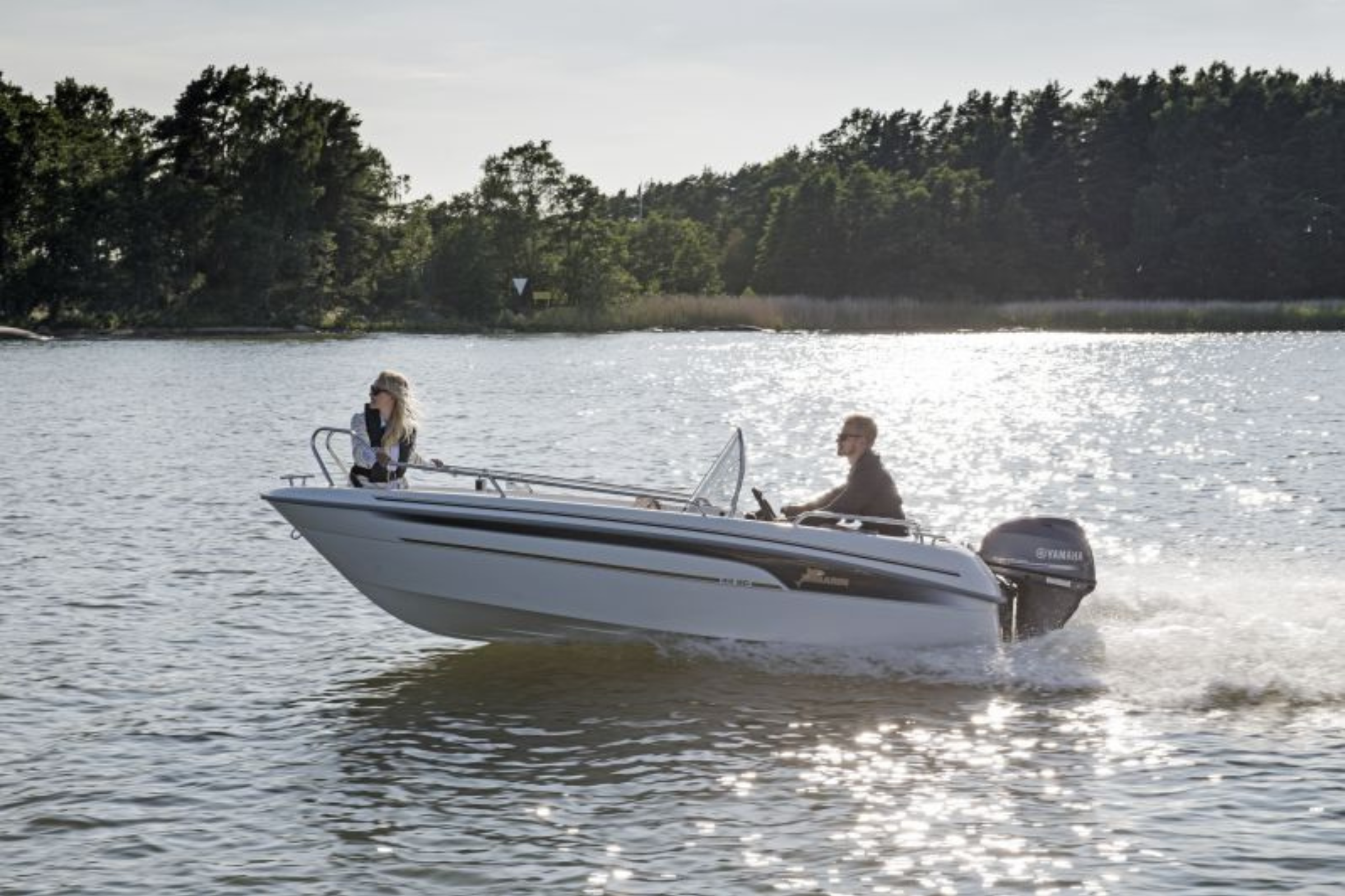 Yamaha F30 - Kvarnbackens Båt AB