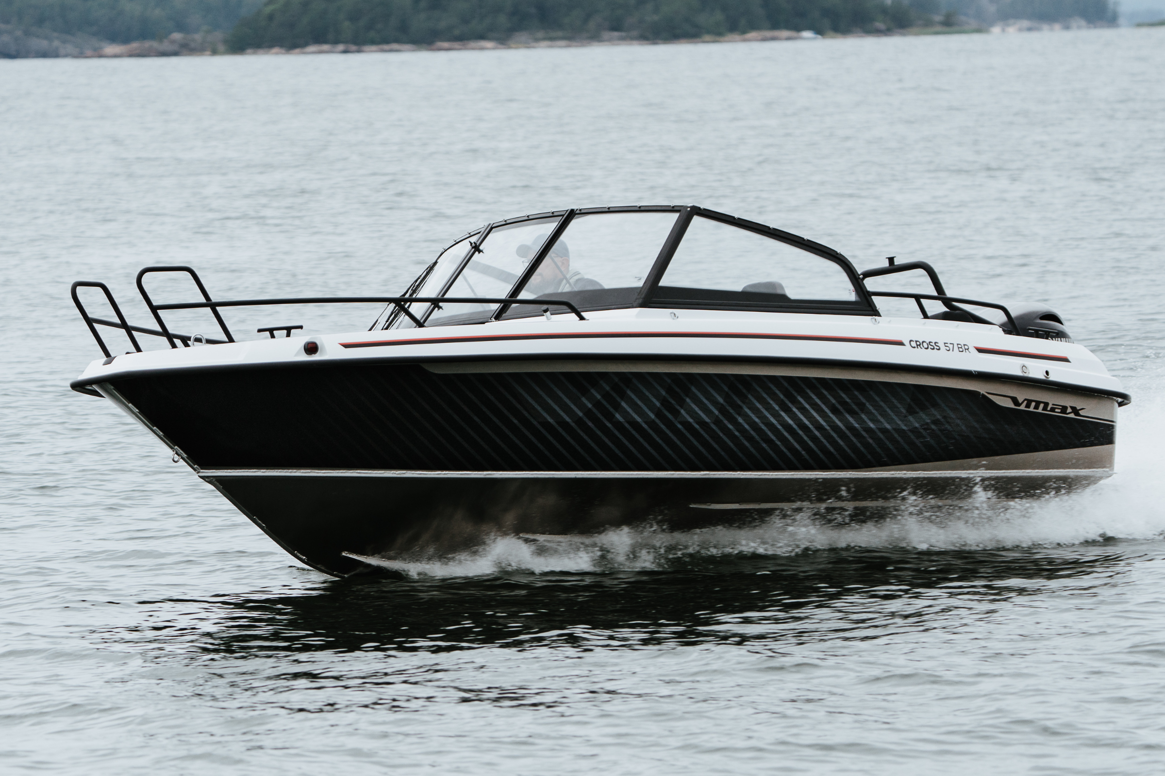 Yamarin Cross 57 BR VMAX - Kvarnbackens Båt AB