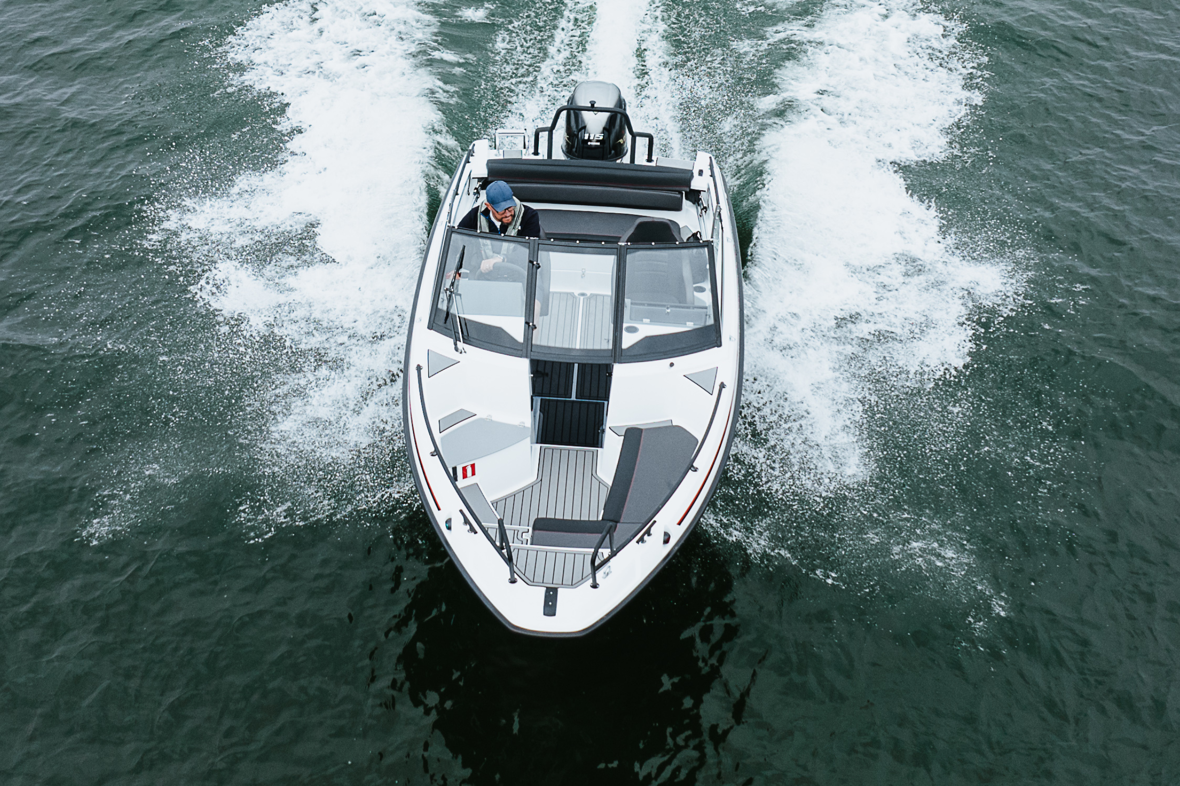 Yamarin Cross 57 BR VMAX - Kvarnbackens Båt AB