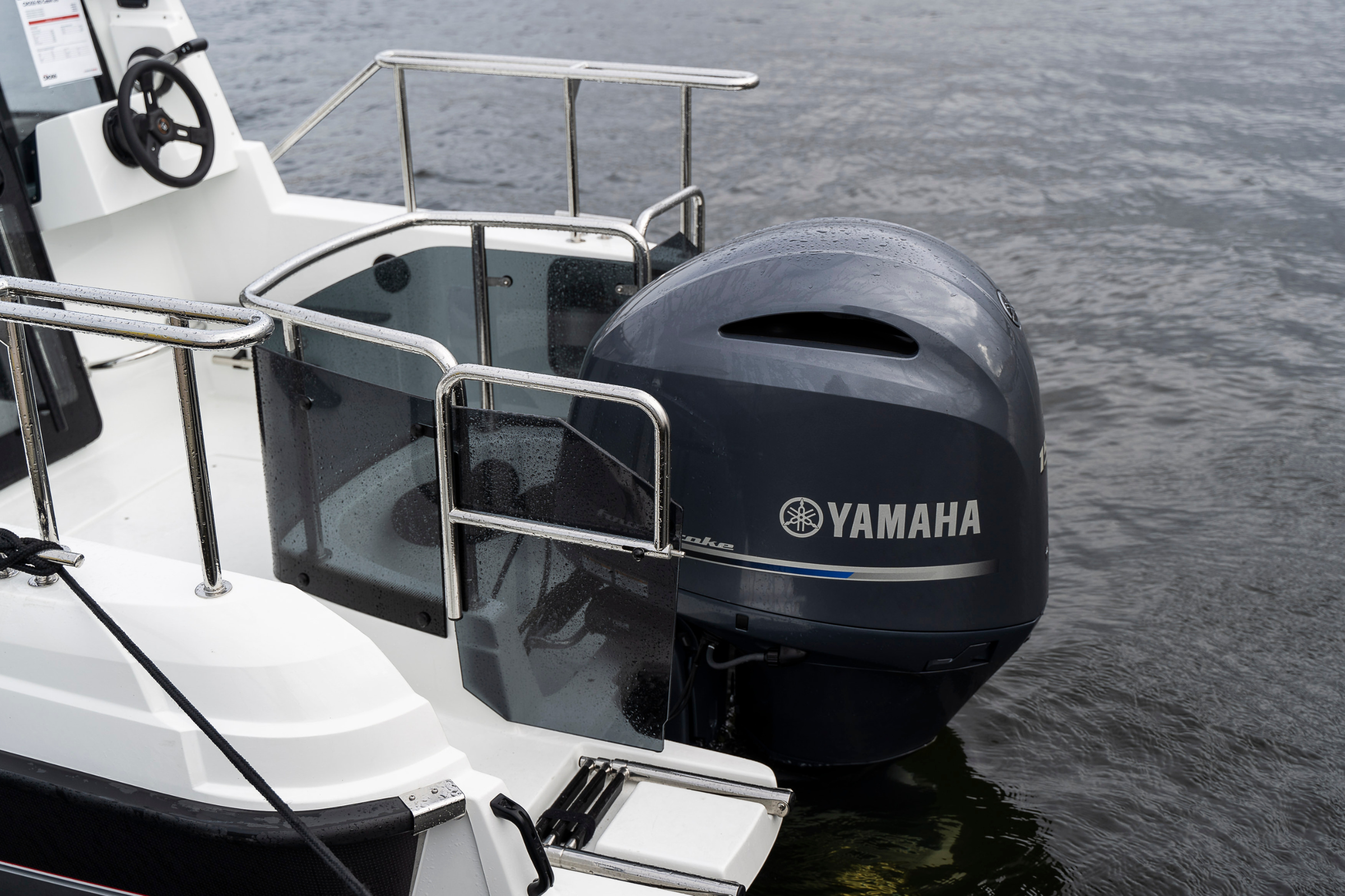 Yamarin Cross 60 Cabin - Kvarnbackens Båt AB