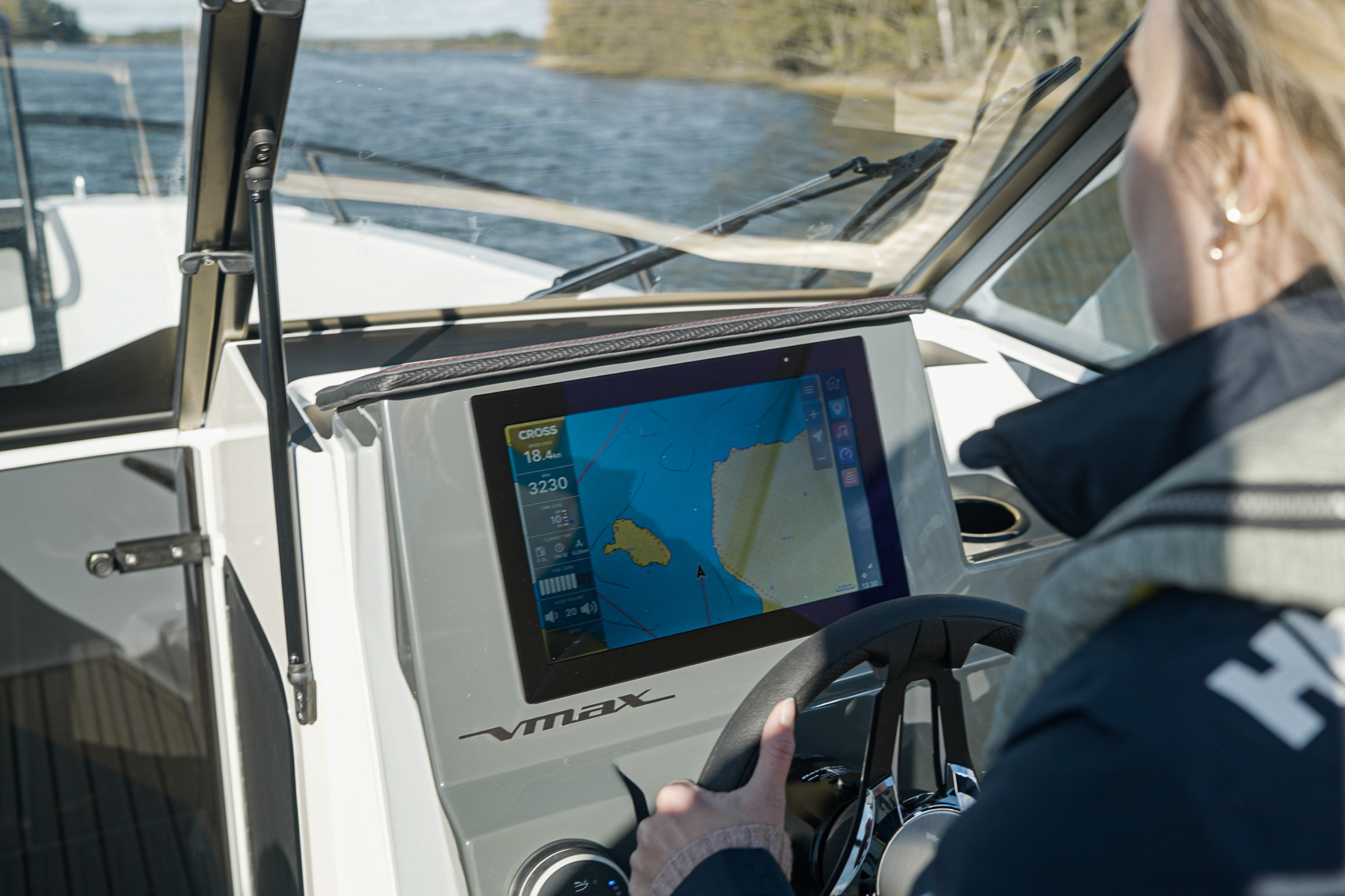Yamarin Cross 62 BR VMAX - Kvarnbackens Båt AB