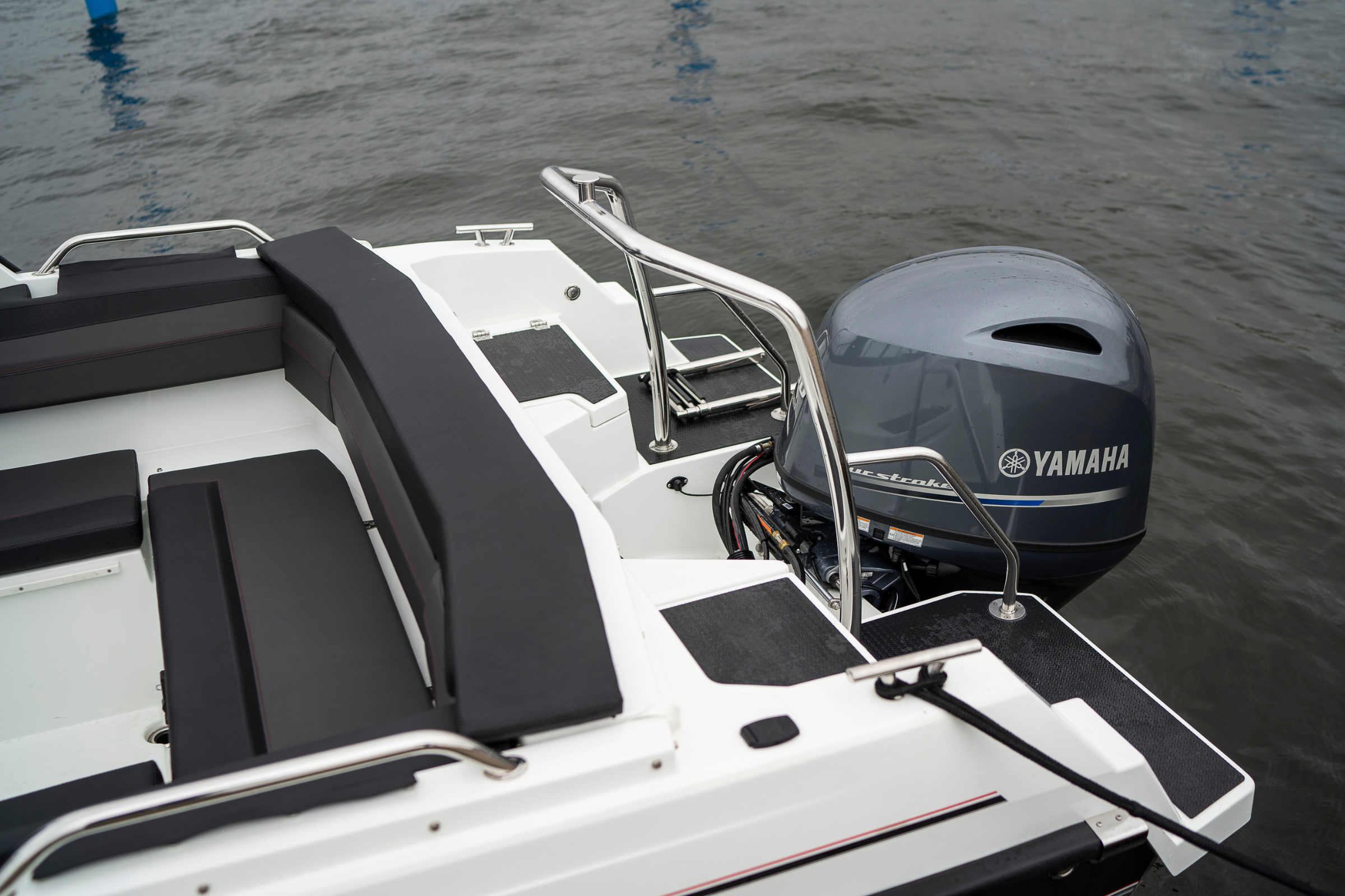 Yamarin Cross 62 BR - Kvarnbackens Båt AB
