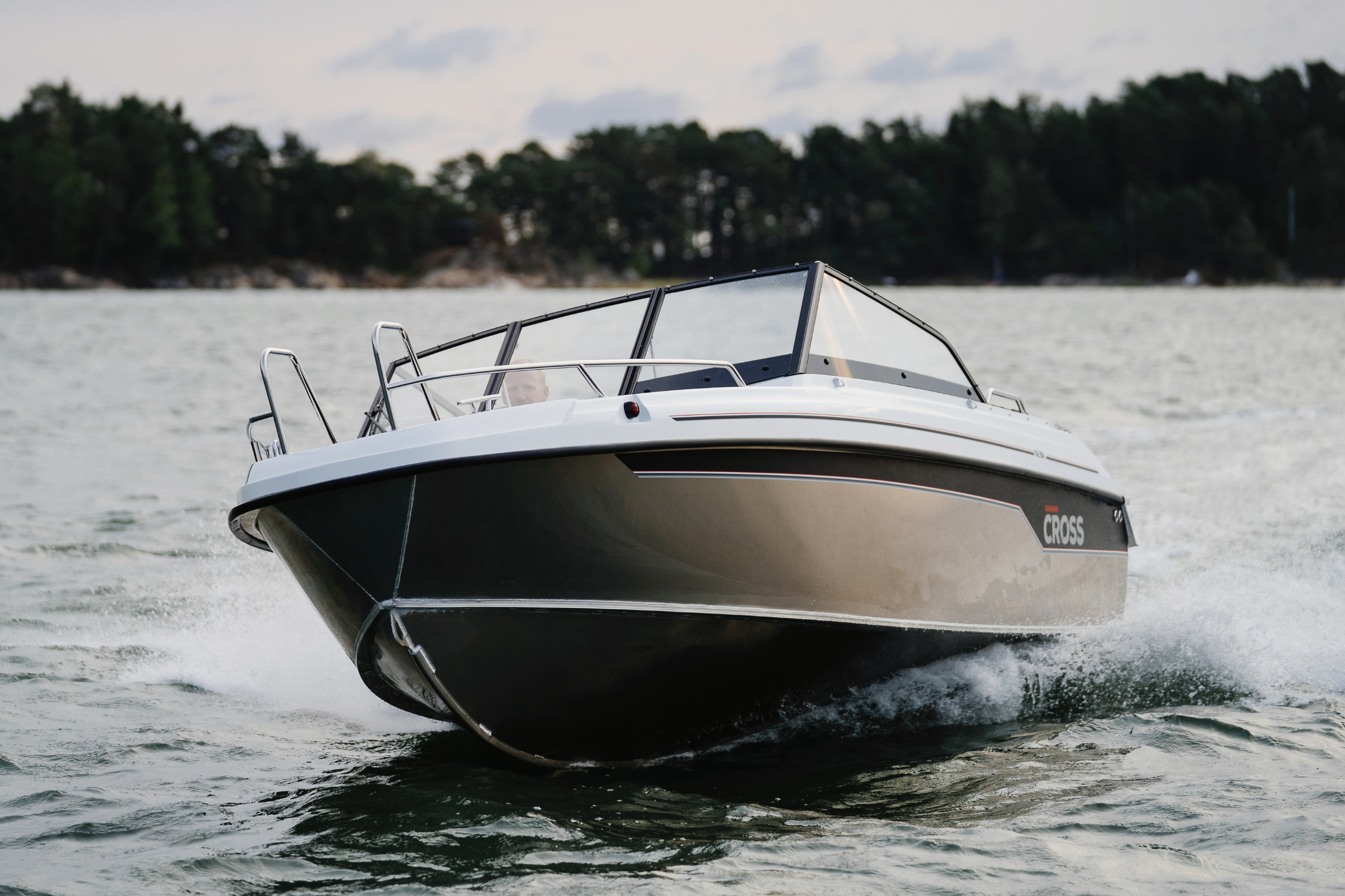 Yamarin Cross 62 BR - Kvarnbackens Båt AB