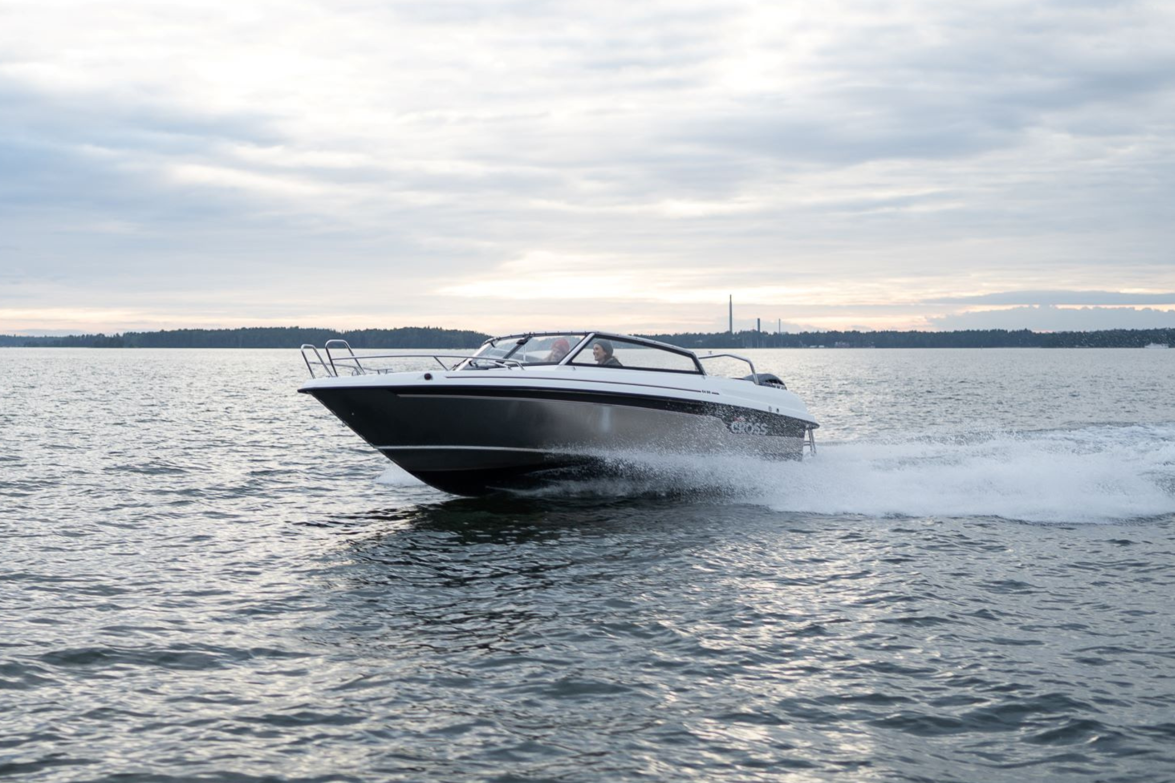 Yamarin Cross 64 BR - Kvarnbackens Båt AB