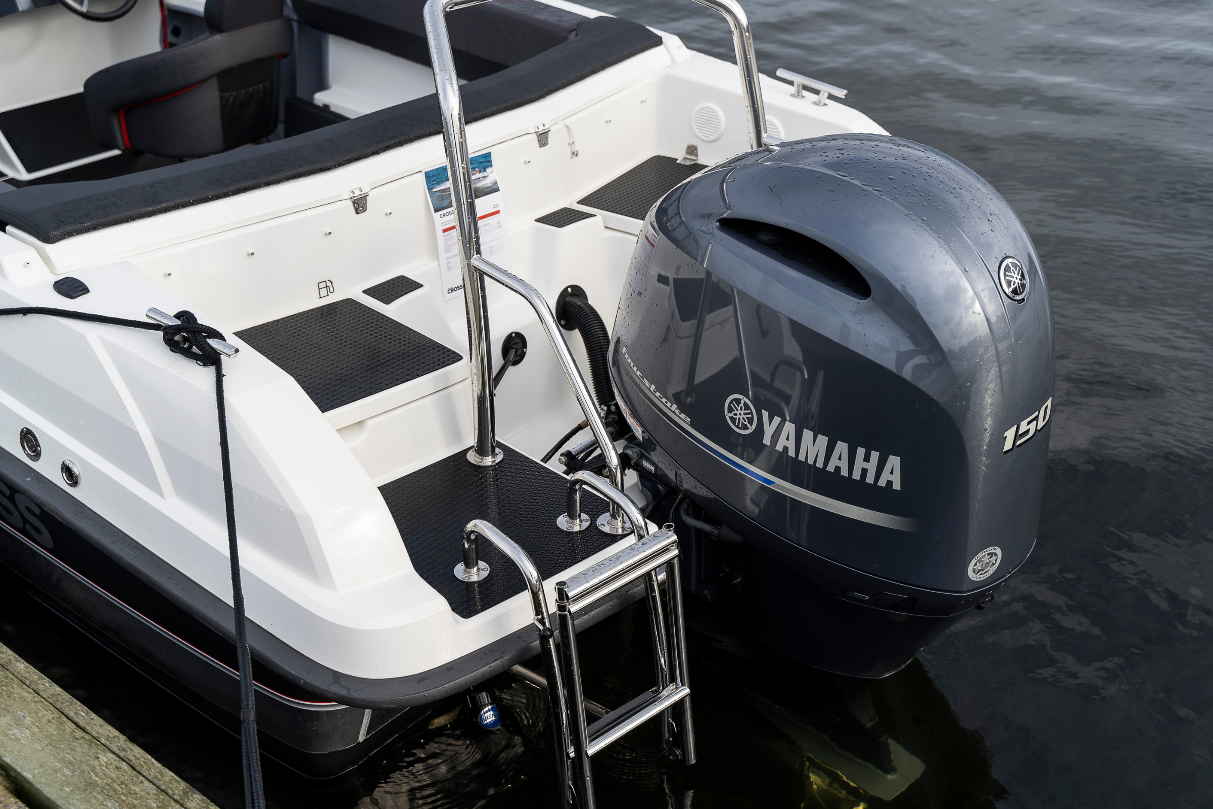 Yamarin Cross 64 BR - Kvarnbackens Båt AB